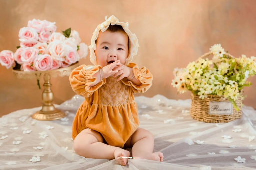 茂名四个月宝宝放屁很臭 茂名四个月宝宝放屁很臭